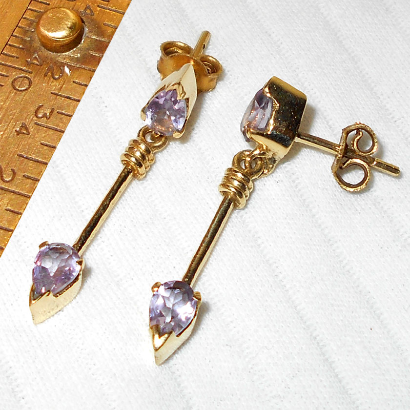 Amethyst cut C - BSE991- Fashion Earrings with gems stud with Brass metal