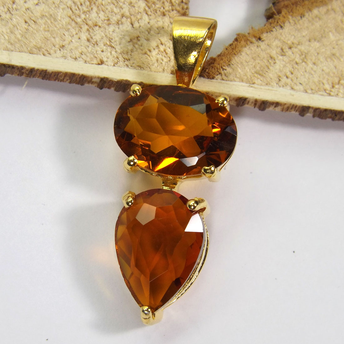 CITRINE HYDRO GLASS F - PSP998- Stunning Design Hydro Glass Brass Pendant